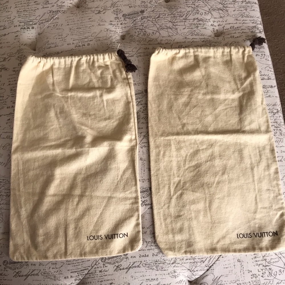 Louis Vuitton shoes dust bag